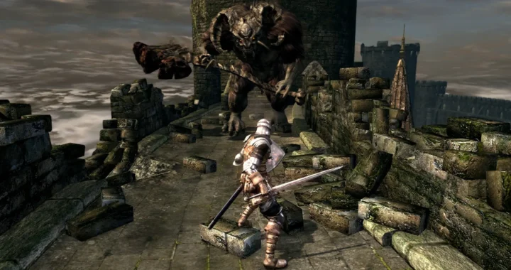 El demonio de minotauro introduciendo al jugador la auténtica experiencia Dark Souls.