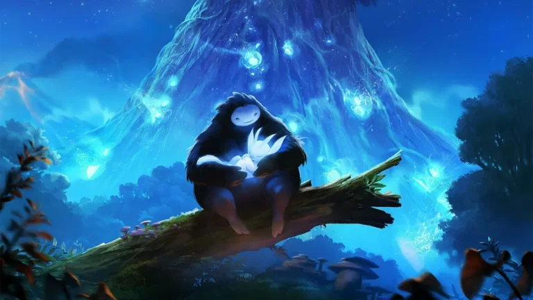 Escena de Ori and the blind forest donde vemos a una criatura negra y con la cara blanca sosteniendo a un animal brillante, sentado en un tronco con una montaña de brillos azules detrás.