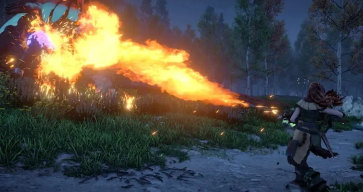Aloy dispara un potente chorro de fuego a un enemigo robótico en una intensa escena de combate de Horizon Zero Dawn.