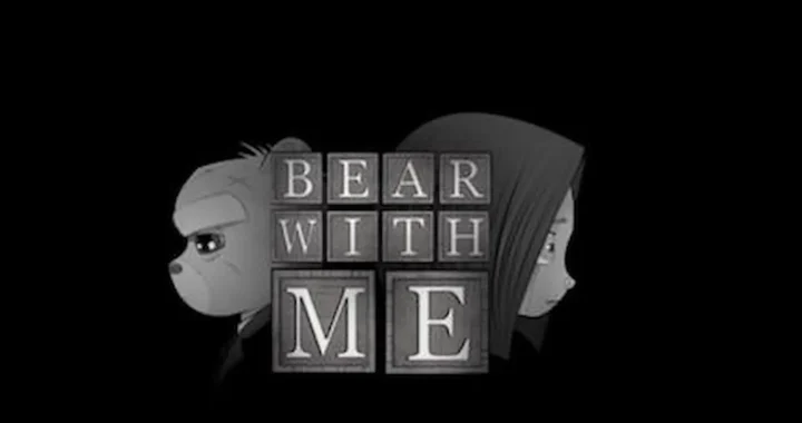 Logo de Bear with Me en blanco y negro con Ted y Amber de espaldas flanqueando el título en bloques.