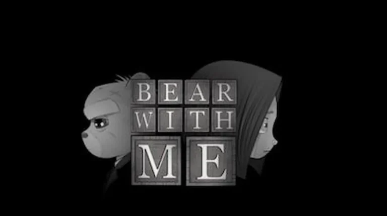 Logo de Bear with Me en blanco y negro con Ted y Amber de espaldas flanqueando el título en bloques.