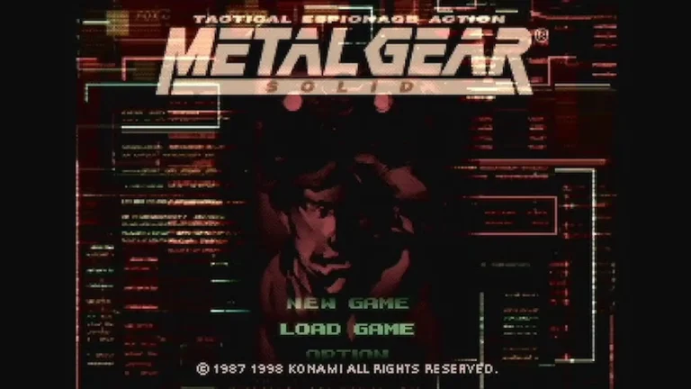 Menú de Metal Gear Solid en PS1, con motivos electrónicos rojos y verdes y el logo en la parte superior. Mostrado para celebrar el 20 aniversario del videojuego.