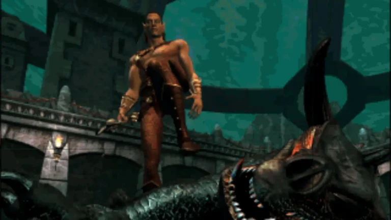 Un elfo, con el torso descubierto, pisando a un enemigo vencido en el videojuego Heretic II.