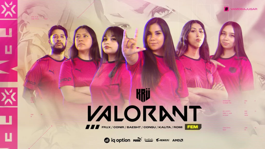 Plantilla femenina de KRÜ Esports posa con camisetas rosas en una campaña de Valorant.