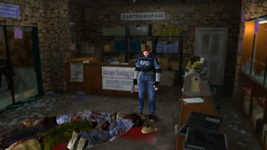 Leon S. Kennedy examina cadáveres ensangrentados en una tienda destruida en Resident Evil 2.