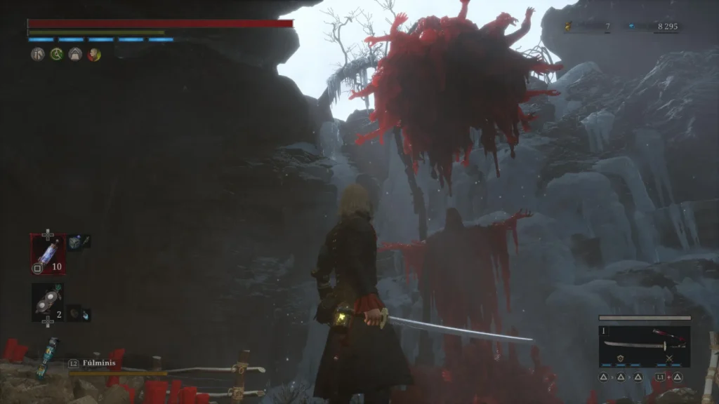 Protagonista observa una masa orgánica roja suspendida en un desfiladero helado, terror visual y simbolismo oscuro de Lies of P: Overture.