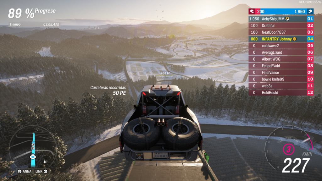 Un buggy salta a 464 metros del checkpoint en Forza Horizon 6 mientras el marcador muestra el puesto 4.